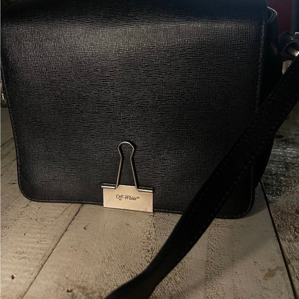 Authentic 100% - Picture 6 of 6